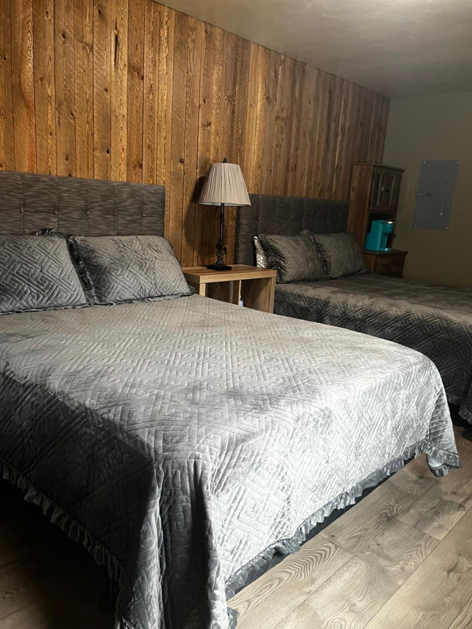 Parkway Yellowstone Guest House Room #1 Gardiner Εξωτερικό φωτογραφία